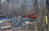 2-photo_5310297268881657937_y