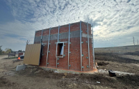 1-photo_5233405444338945779_y