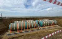 3-photo_5233405444338945836_y