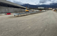 3-photo_5334836560232385623_y