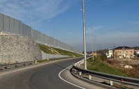 2-photo_5251226479125795163_y