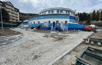 1-photo_5255730078753164293_y