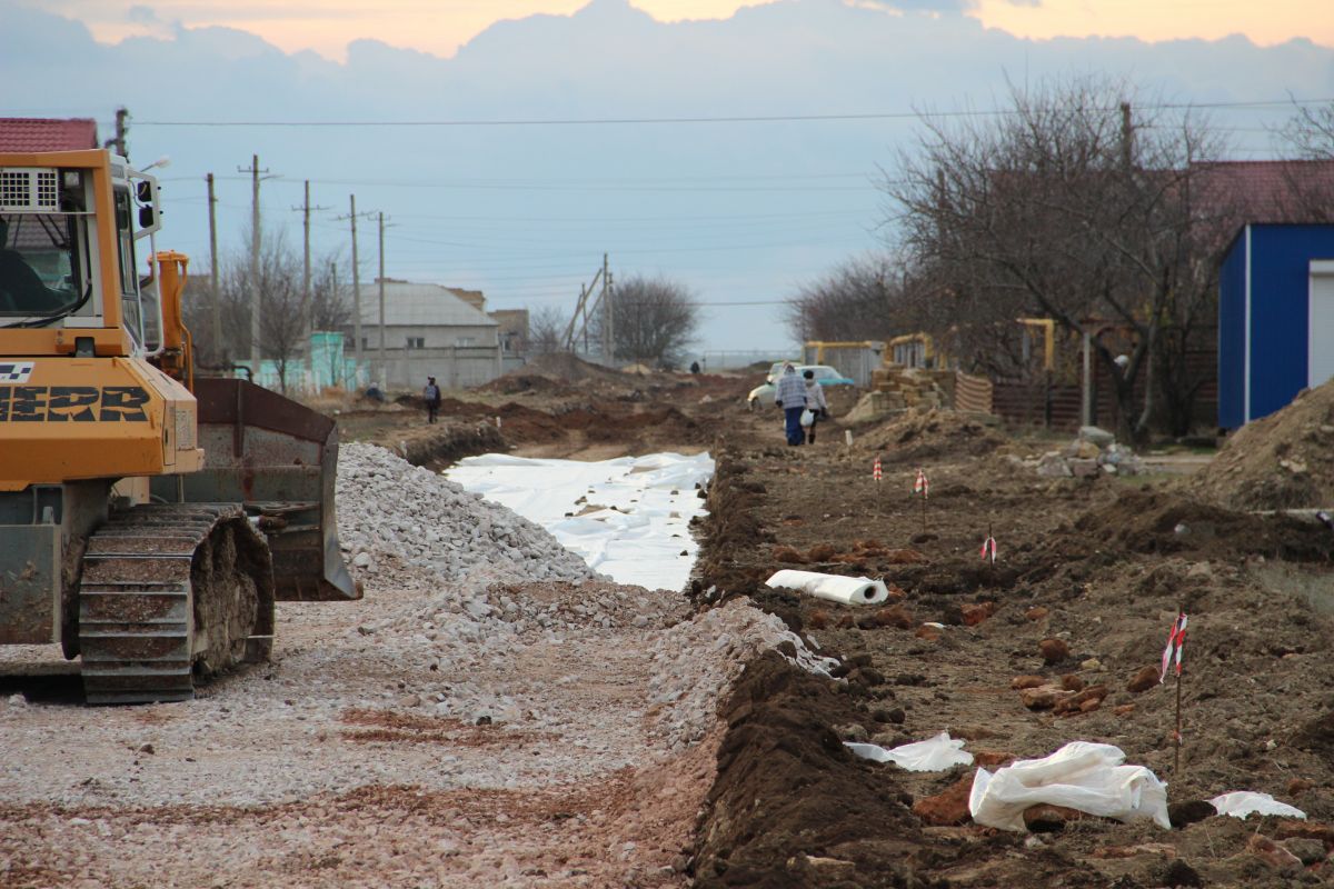 Сотрудники Дирекции проинспектировали ход строительства дороги в микрорайоне Исмаил-Бей в г. Евпатория