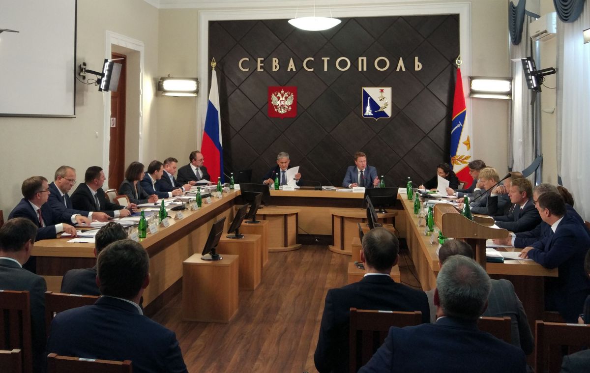 В рамках рабочего визита Сергей Назаров провёл совещание в Правительстве г. Севастополя