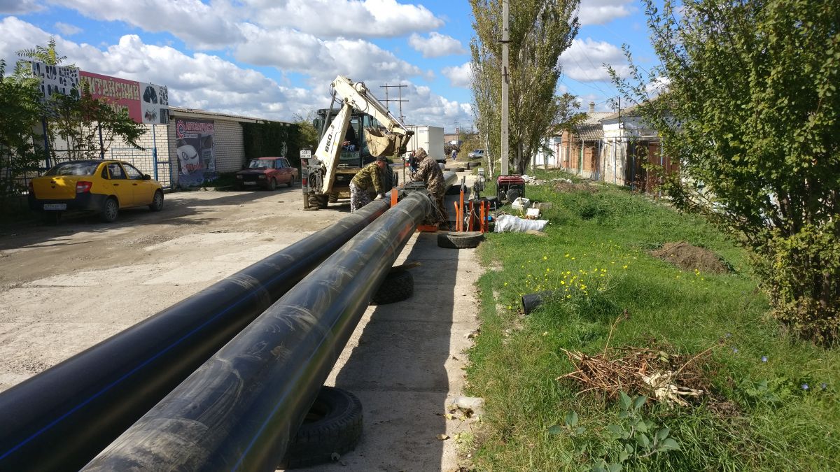 Сотрудники Дирекции проинспектировали ход выполнения мероприятий по реконструкции разводящих сетей в Керчи