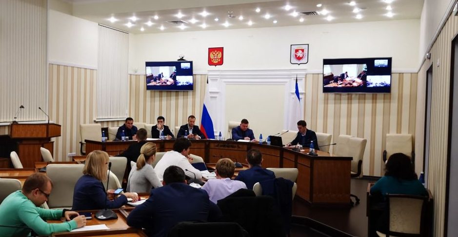 Сергей Назаров провёл еженедельное совещание в режиме ВКС по вопросам реализации ФЦП в Крыму и Севастополе