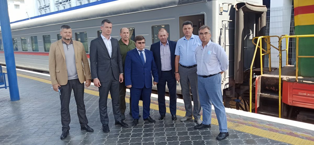 Андрей Никитченко принял участие в совещании по вопросу развития городского ж/д транспорта Севастополя